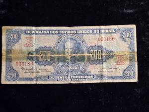 lot 64 image: Brazil Old Paper Currency