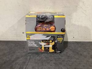 lot 632 image: EverStart 800 Amp Jump Starter and Air Compressor