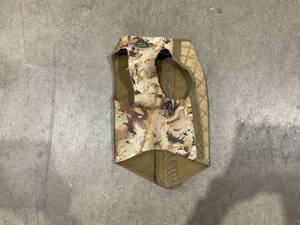 lot 294 image: RigEm Right Waterfowl Bloodline Elite Dog Vest for Duck Hunting