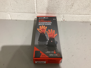 lot 538 image: ActionHeat 5V Plush-Softshell Heated Gloves for Men - Black - L