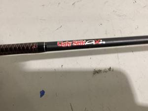 lot 584 image: Ugly Stik 7 GX2 Spinning Rod Medium Heavy