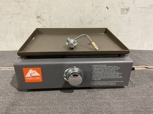 lot 460 image: Ozark Trail 1 Burner Tabletop Propane Griddle