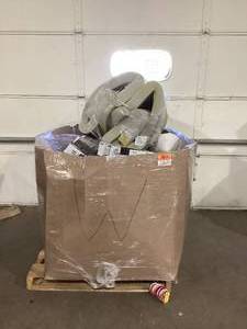 lot 905 image: Wholesale Pallet of Miscellaneous Items