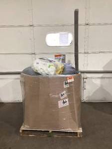 lot 914 image: Wholesale Pallet of Miscellaneous Items