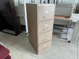 lot 316 image: File Cabinet