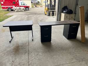 lot 336 image: 3x School DeskTables