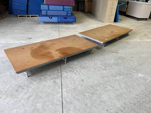 lot 337 image: Wenger Choir Risers