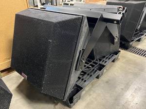 lot 398 image: Eastern Acoustic Works Speakers QX594I