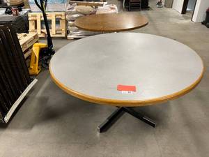 lot 387 image: 2x Round Tables