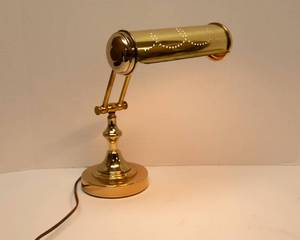lot 35 image: Gold Tone Piano Light