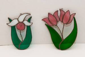 lot 48 image: Two Stained Glass Window Hangings  Tulips & Lady Slipper
