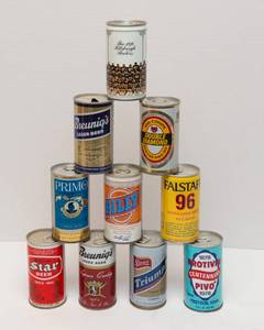 lot 77 image: 10 Vintage Collectors Beer Cans