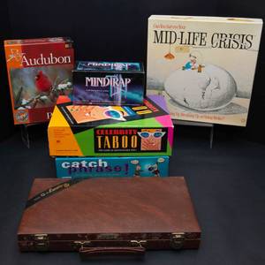 lot 87 image: Variety of Board Games and Puzzle (6 Pieces Total)