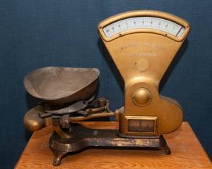 Antique Toledo Scale (Style No. 756B)