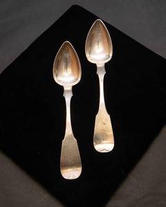 lot 121 image: R. Rogers Set of Two Antique Spoons - Likely Coin Silver