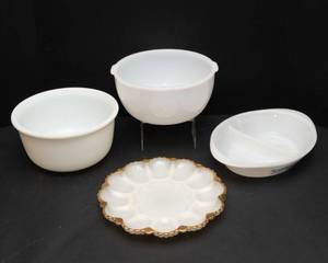 lot 132 image: Milk Glass Items - Four Pieces