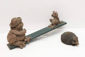 lot 144 image: Outdoor Frog Teeter-Totter and Hedgehog Sprinkler