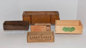lot 227 image: Four Cute Wooden Crates - some vintage