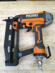 lot 32 image: RIDGID Pneumatic 16-Gauge 2-12 in. Straight Finish Nailer with CLEAN DRIVE Technology Model # R250SFF