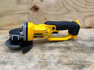 lot 138 image: DEWALT 20V MAX Cordless 4.5 in. - 5 in. Angle Grinder (Tool Only)