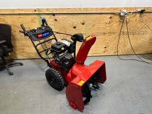 TORO 28 in. (71 cm) Power Max HD 828 OAE Two-Stage Gas Snow Blower