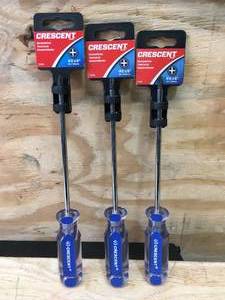 lot 221 image: Lot of 3 - Crescent #2 x 6 Screwdrivers