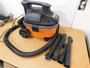 lot 7 image: RIDGID 4 Gallon 5.0 Peak HP Portable Shop Vacuum Wet Dry Vac