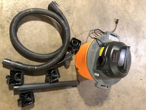 lot 32 image: RIDGID 6 Gal. 3.5-Peak HP Wet Dry Vac  Customer Returns See Pictures