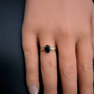 lot 6B image: Estate Find Deep Blue Sapphire Ring  Timeless and Classic Design  Size 6  VIDEO