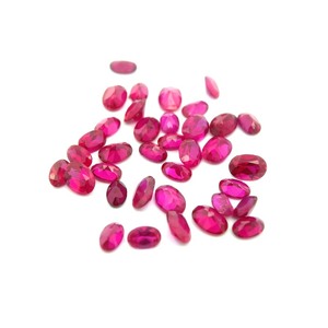 lot 24B image: 26.22 CT Vivid Ruby Gemstone ParcelOval-Cut Breakout Lot.  VIDEO 
