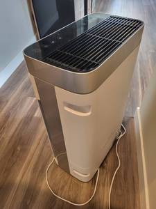 lot 91 image: Atmos Air Purifier with WiFi