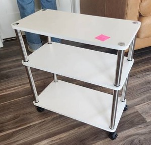 lot 15 image: 3-Tier Rolling Utility Cart