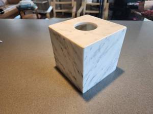 lot 63 image: Marble Tissue Holder