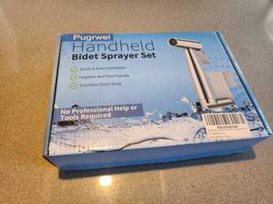 lot 64 image: Pugwei Handheld Bidet Sprayer Set