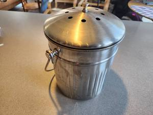 lot 71 image: Stainless Steel Kitchen Compost Bin