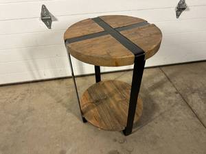 lot 8 image: Rustic Steel and Wood End Table  Lamp Table