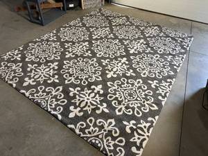 New Display Model allen + roth Caprona 8 x 10 (ft) Woven Polyester Slate Rectangular Indoor Medallion Area rug