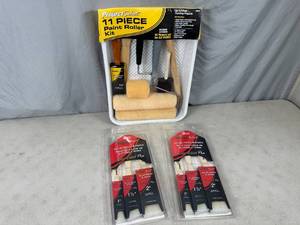 lot 113 image: New Paint Roller Kit, Paint Brush Kits