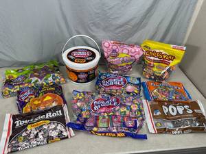lot 119 image: Assorted New Candy, Bubblegum, Tootsie Rolls, Dots, and More