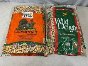 lot 189 image: 2 New Bags of Backyard Wildlife Food and Inshell Peanuts