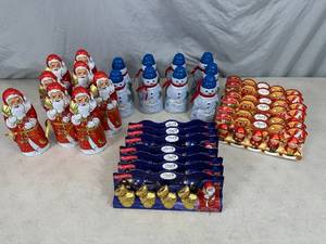 lot 211 image: Assorted Lindt Lindor Chocolate