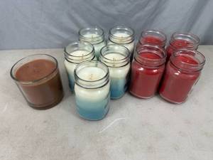 lot 231 image: 10 New Soy Blend Candles