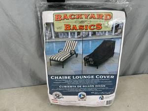 lot 260 image: New Chaise Lounge Patio Furniture Cover
