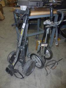 lot 35 image: TWO golf bag carts