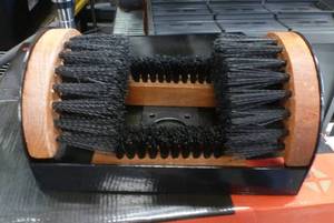 lot 40 image: New boot brush