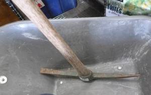 lot 42 image: Pick axe