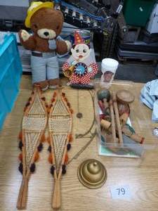 lot 79 image: Vintage toys, moving eyes clock