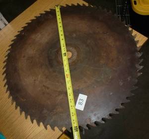 lot 83 image: 24 inch saw blade