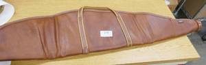 lot 136 image: Redhead shotgun case 40 inches long