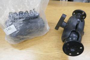 lot 140 image: Pair of RAM mounts RMR-E-178